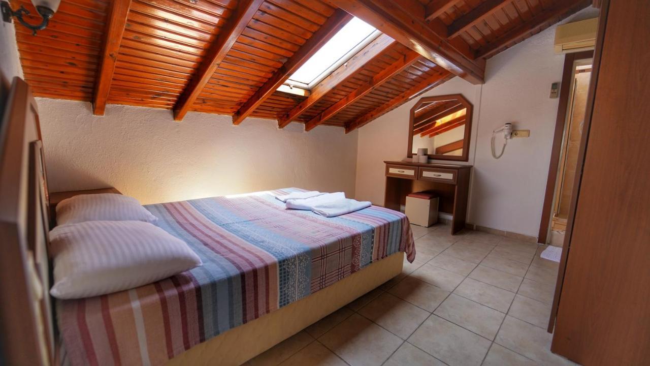 Yuecel Hotel Fethiye Bagian luar foto