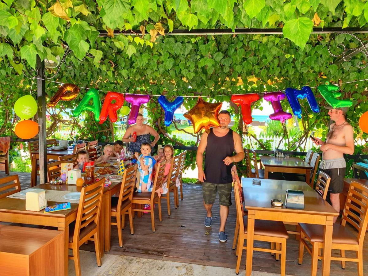 Yuecel Hotel Fethiye Bagian luar foto